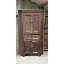 Irish Georgian Corner Cupboard 1